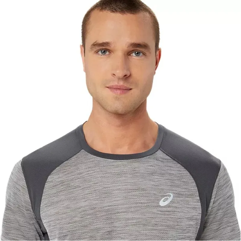 Camiseta Asics Road SS Top Cinza