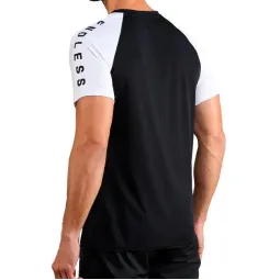 Camiseta Endless Feisty Iconic Negro Blanco