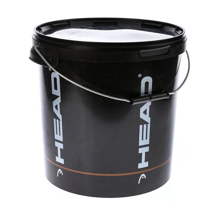 Head training cube with a capacity of 72 balls