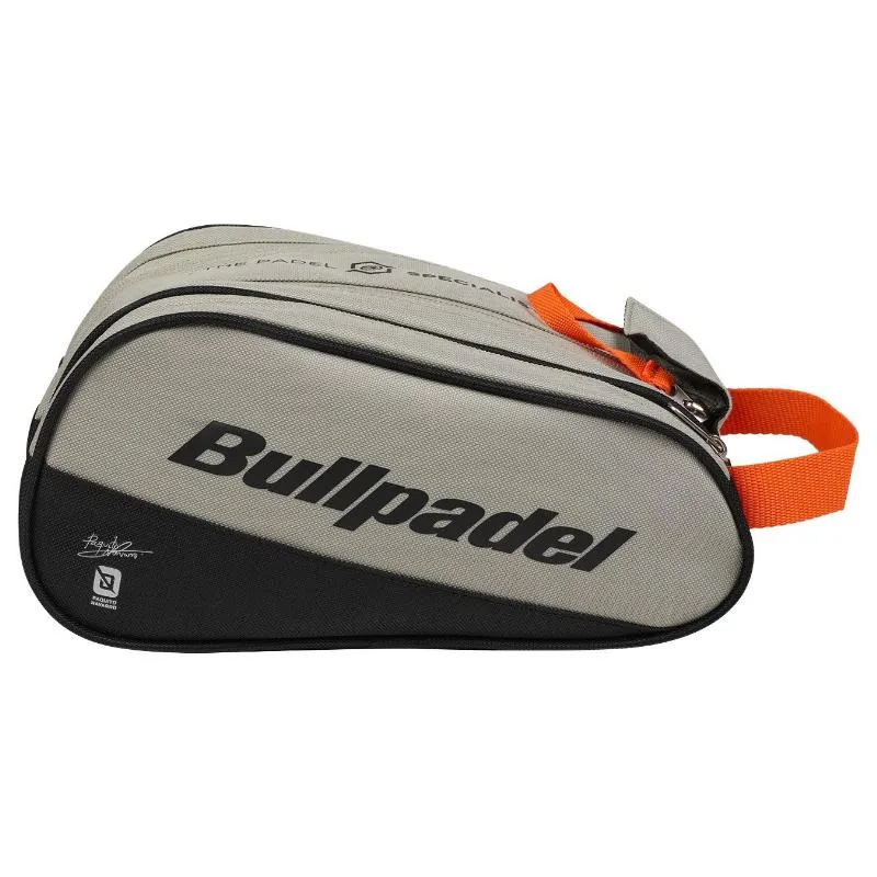 Bullpadel Paquito Navarro BPN26012 Black Toiletry Bag