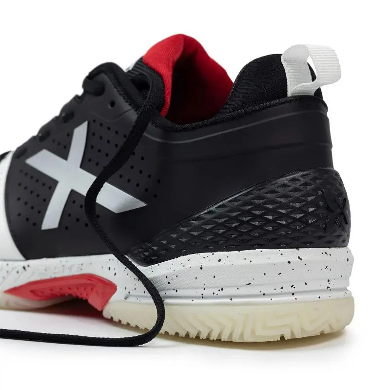 Munich Atomik 47 White Black Sneakers